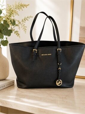 Michael Kors Purse Black Pebbled Leather Jet Set Multi-Function Travel Tote Bag